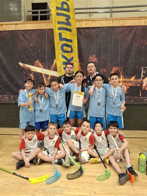 kispályás floorball mérkőzés pillanatképe
