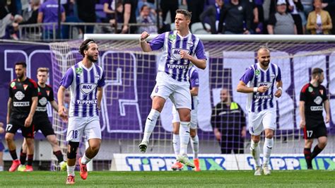 Kádár Tamás az Újpest FC mezében