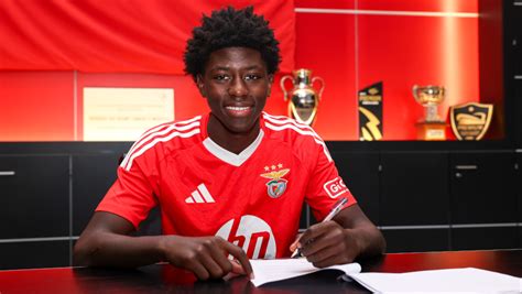 Anisio Cabral, a Benfica gólvágója