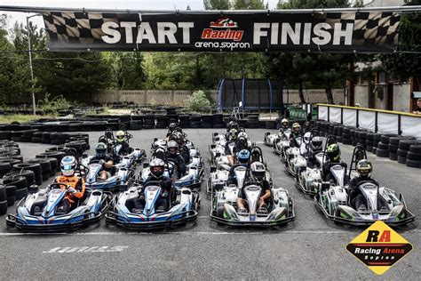 Gokart verseny dobogósok díjátadón