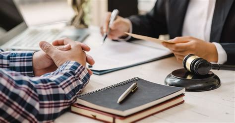 Jogi segítségnyújtás szimbóluma