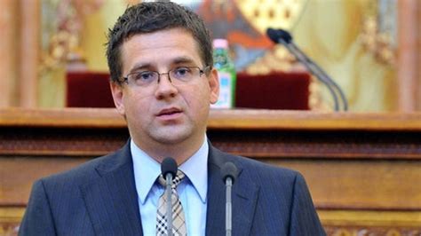 Seszták Miklós miniszter az Országgyűlésben