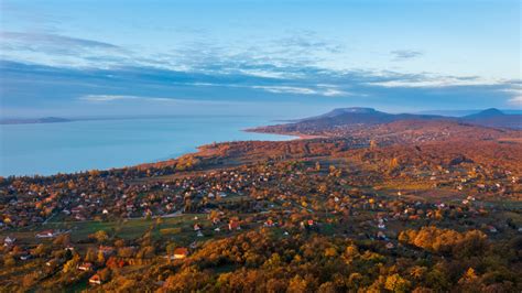 A Balaton régió futballpályái