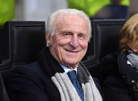 Giovanni Trapattoni a híres sajtótájékoztatón