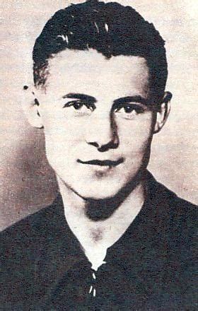Sárosi György síremléke Genovában