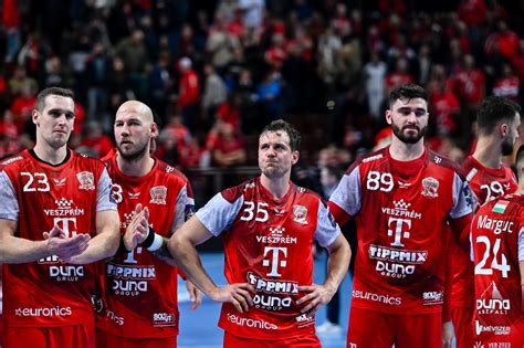 A Veszprém és a Vardar Skopje játékosai a 2019-es döntőben