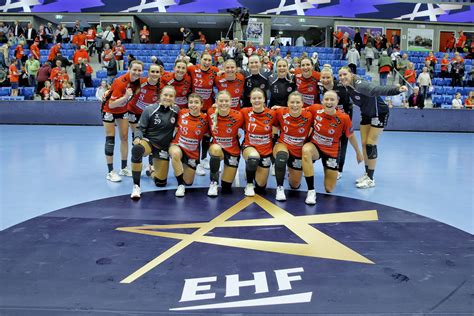 Team Esbjerg balszélsői