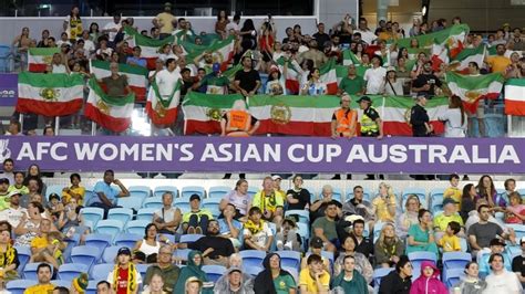 Irán női labdarúgó-válogatottjának tagjai az Ázsia Kupán