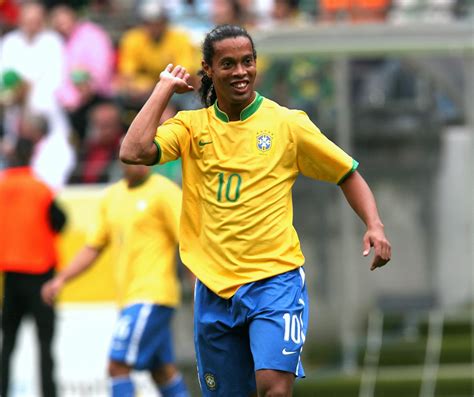 Ronaldinho gólöröme egy Le Classique-on