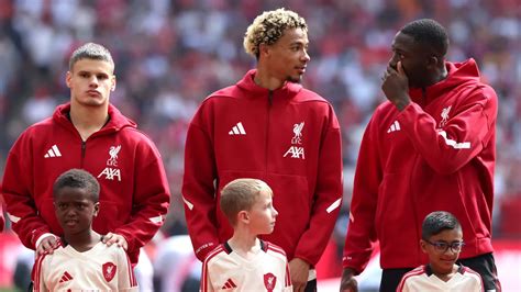 Liverpool szurkolói tiltakozás jegyáremelés ellen