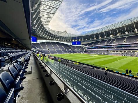 Tömegközlekedési térkép a Tottenham Hotspur Stadionhoz