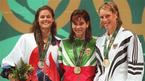 A magyar úszósport egyik ikonja, Egerszegi Krisztina Európa-bajnoki győzelmeinek emlékére