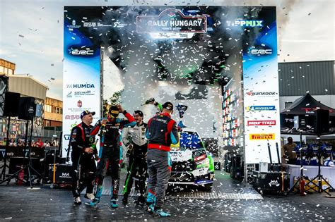 Versenynaptár ikonikus rally helyszínekkel