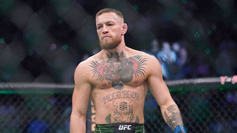 Conor McGregor támadása a ringben