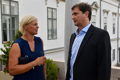 Golovin Vlagyimir és Pigniczki Krisztina edző a Sándor-palota teraszán