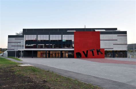 DVTK Aréna üres székek a bojkott alatt