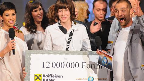 A Csillag Születik 2011 döntőseinek fellépése