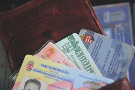 Személyi igazolvány vagy útlevél adatok kérése jegyvásárláskor