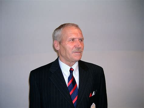 Fekete-fehér fénykép Petrov Anatolij mesteredzőről