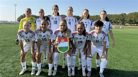 Az U17-es leány labdarúgó-válogatott egy mérkőzésen