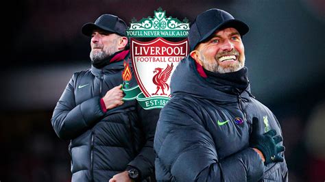 A Liverpool játékosai és Jürgen Klopp ünneplik a továbbjutást