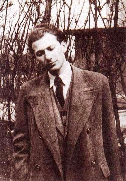 Radnóti Miklós portréja