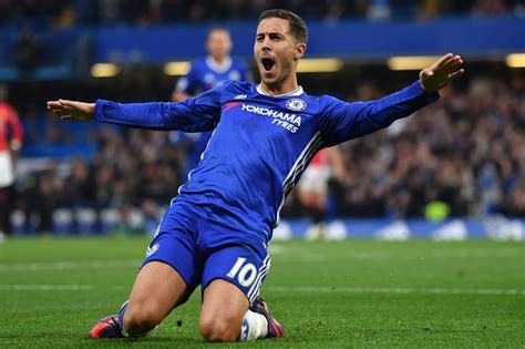 Eden Hazard Chelsea mezben