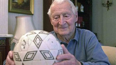 Lucien Laurent, az első VB-gól szerzője