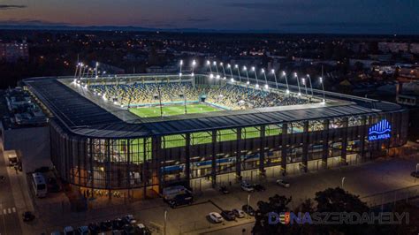 Dunaszerdahelyi Fanzóna hangulata a MOL Arénánál