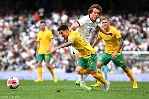 Ausztrál futball játékosok a pályán