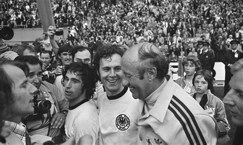 Helmut Schön, a nyugatnémet válogatott edzője
