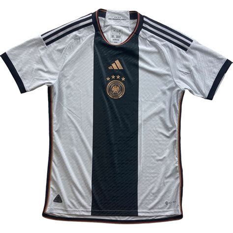 Adidas mezek a 80-as évekből