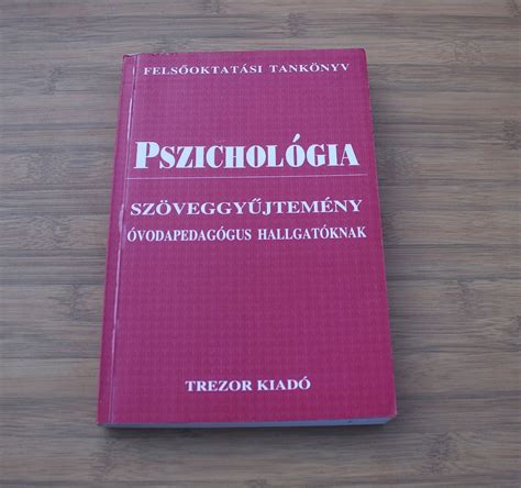 Lakatos Rita pszichológia könyvekkel