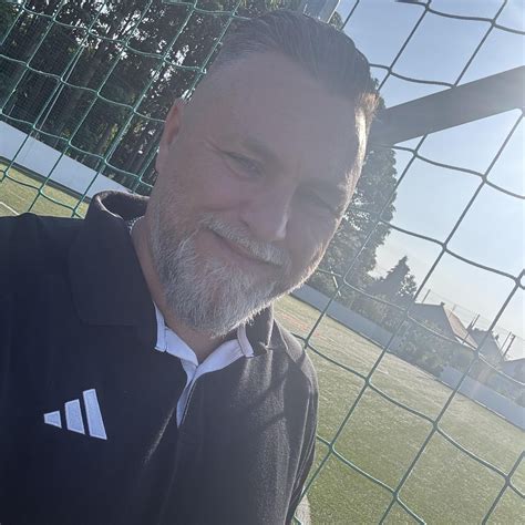 A Gyöngyösi Atlétikai Klub címere