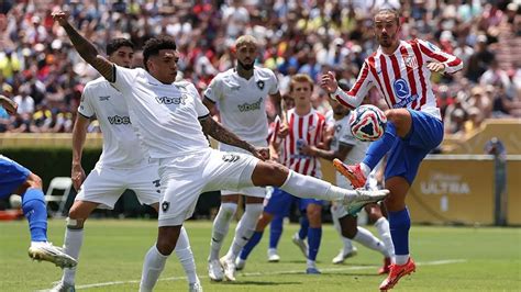 Az Atlético Madrid trófeái és a klub címere