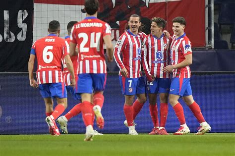 Atlético Madrid játékosai ünnepelnek