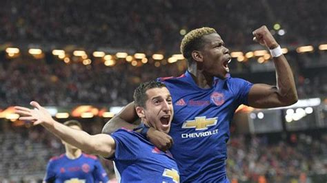 Az AFC Ajax és a Manchester United játékosai a 2017-es Európa Liga döntőben