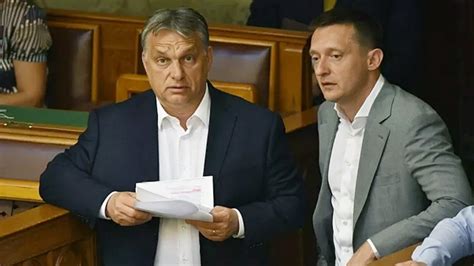 Orbán Viktor és Rogán Antal politikusok találkozója