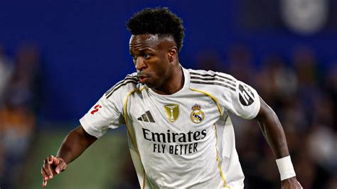 Vinícius Júnior, a Real Madrid sztárja akció közben