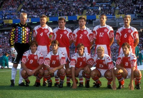A dán válogatott ünnepli az 1992-es Eb-győzelmet