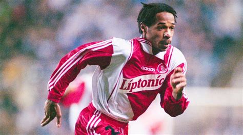 Thierry Henry edzőként az AS Monaco kispadján