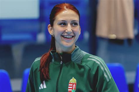 Albek Anna akcióban