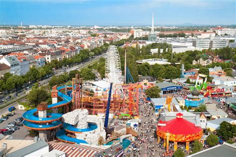 A bécsi Práter vidámpark óriáskereke és környéke
