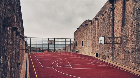 Kosárlabdapálya Európában