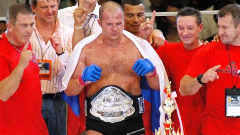 Fedor Emelianenko ikonikus pillanata a Pride idejéből
