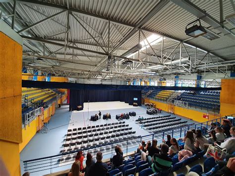 Pestszentimrei Sportkastély homlokzata
