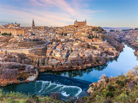 Toledo látképe naplementekor