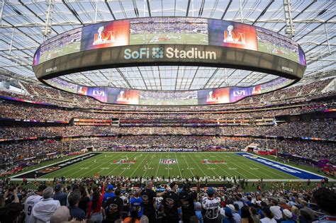 Super Bowl jegyek a SoFi Stadionban
