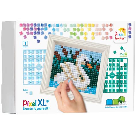 Pixelhobby termékek bemutatója üzletben