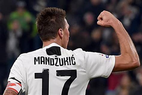 Mario Mandžukić csodálatos ollózó gólja a Real Madrid ellen